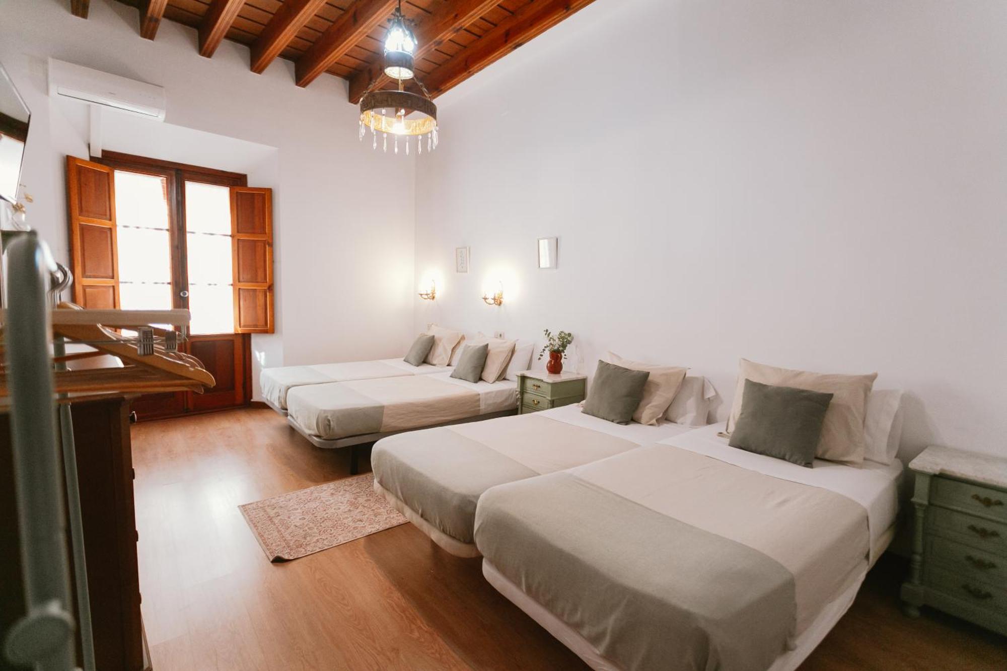 Komodo Casa Maravillas Rooms Sevilla Exterior foto
